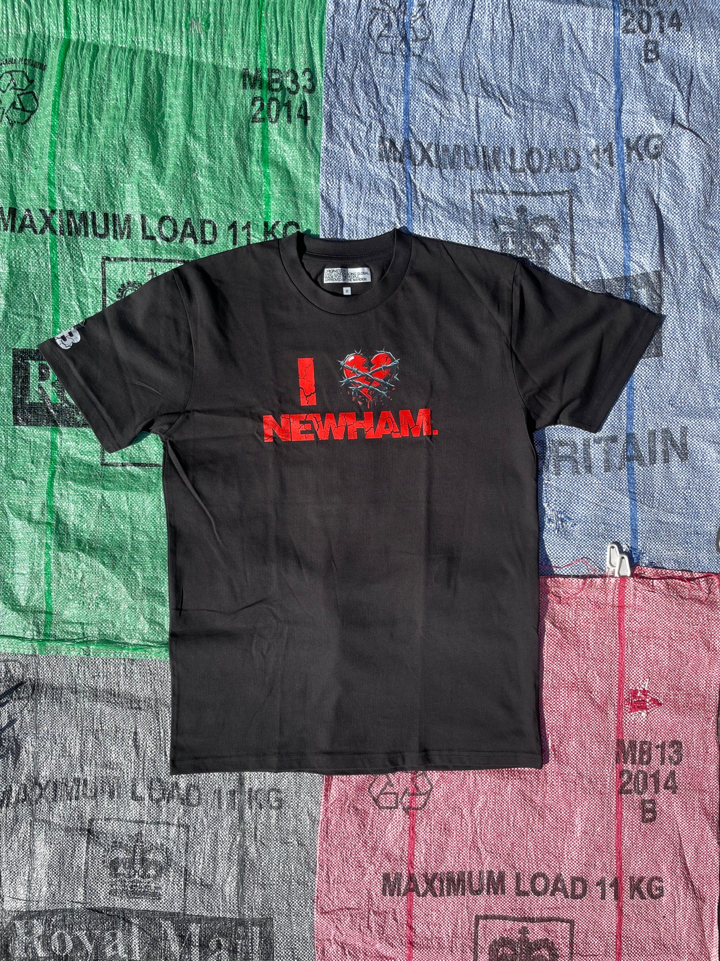 I ๐ Newham. T-shirt - Black